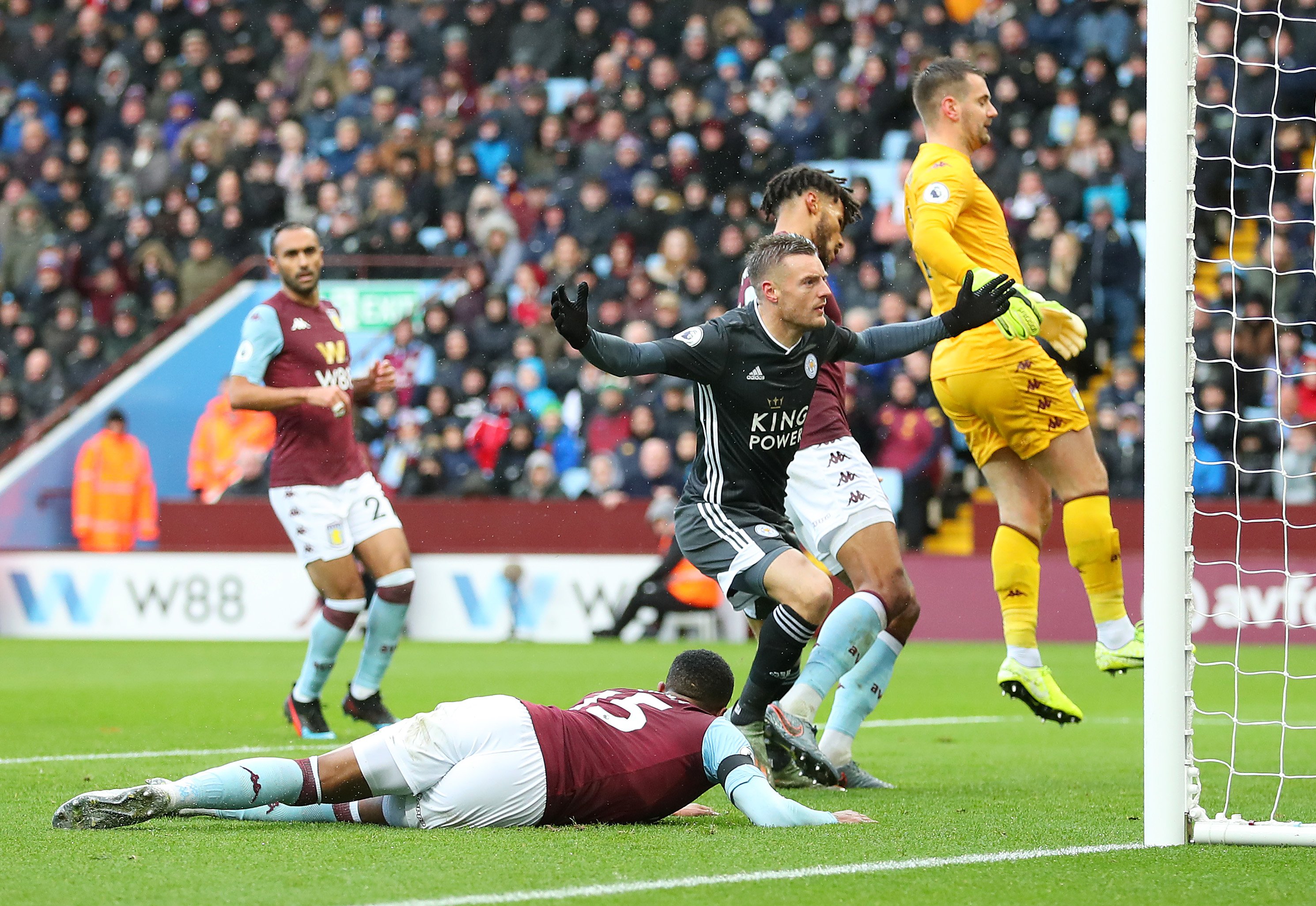 更高舞台施 更高舞台施